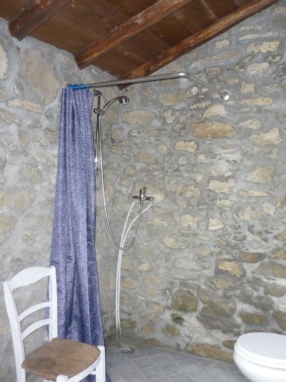 Micro-Cottage In Pietra La Ratatouille Dego Rum bild